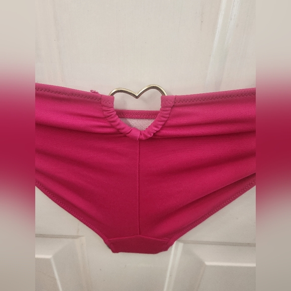 Heart back bikini bottom - Picture 1 of 4